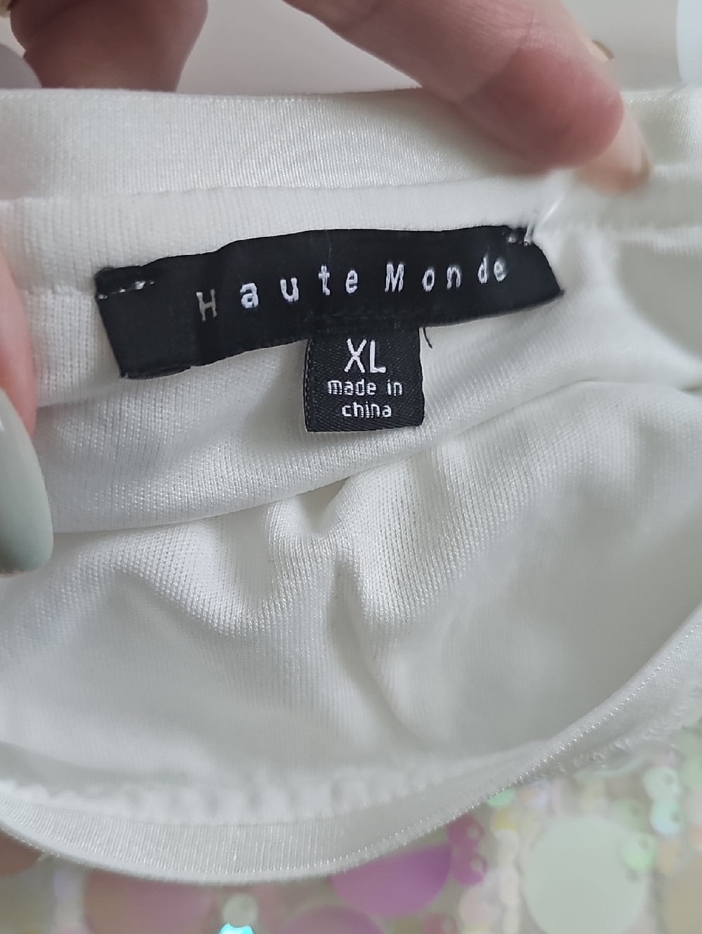 NWT Haute Monde Iridescent White Sequin Mini Skirt - Picture 3 of 5